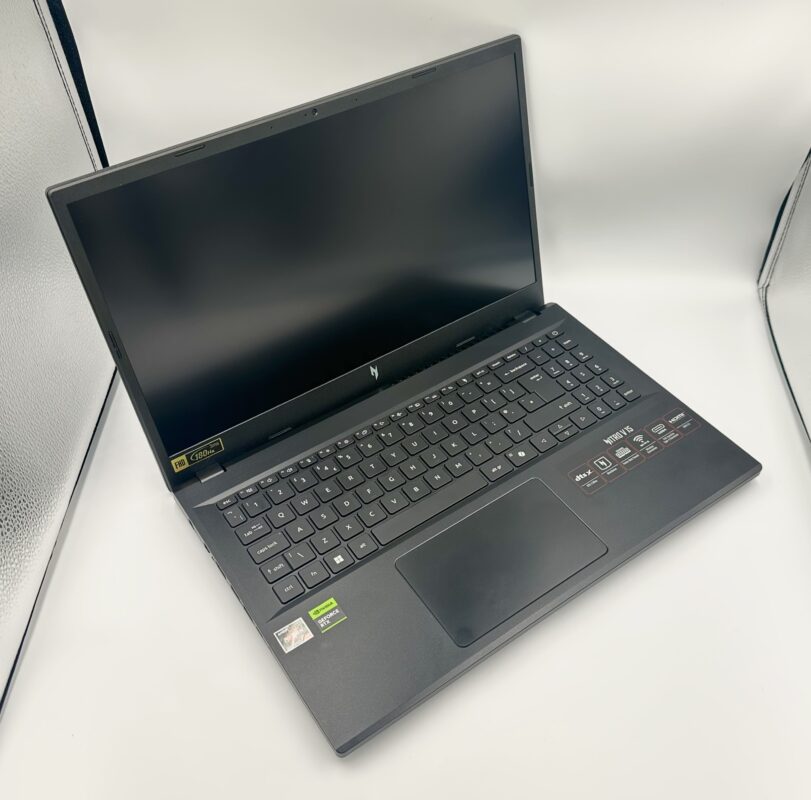 Acer Nitro V15 RTX 4060 Ryzen 7 7735HS 16/512GB 92% Battery Very Good
