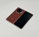 Honor Magic V3 Reddish Brown 512GB A - Excellent Condition