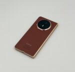 Honor Magic V3 Reddish Brown 512GB A - Excellent Condition