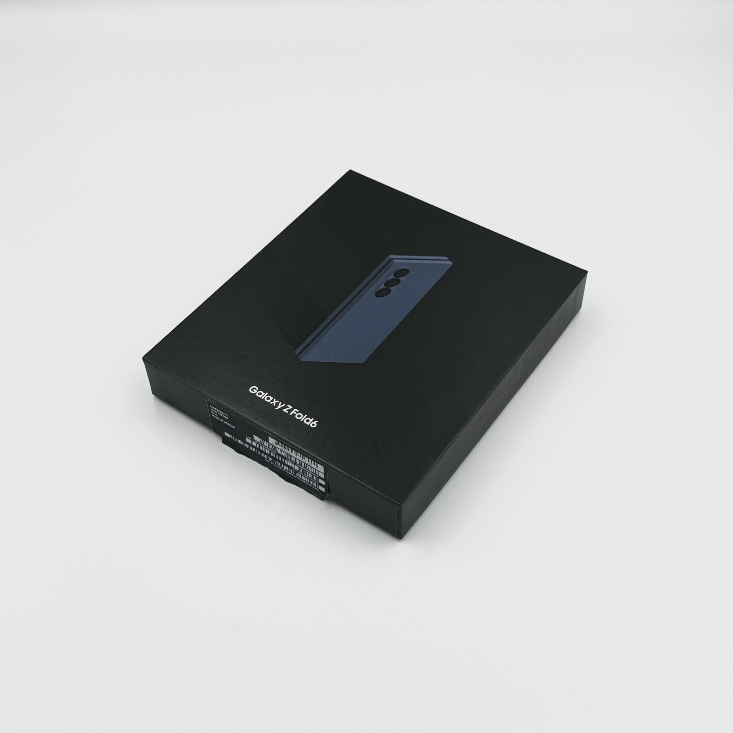 Samsung Galaxy Z Fold6 256GB Navy Unlocked Refurbished 98% Battery Boxed Good